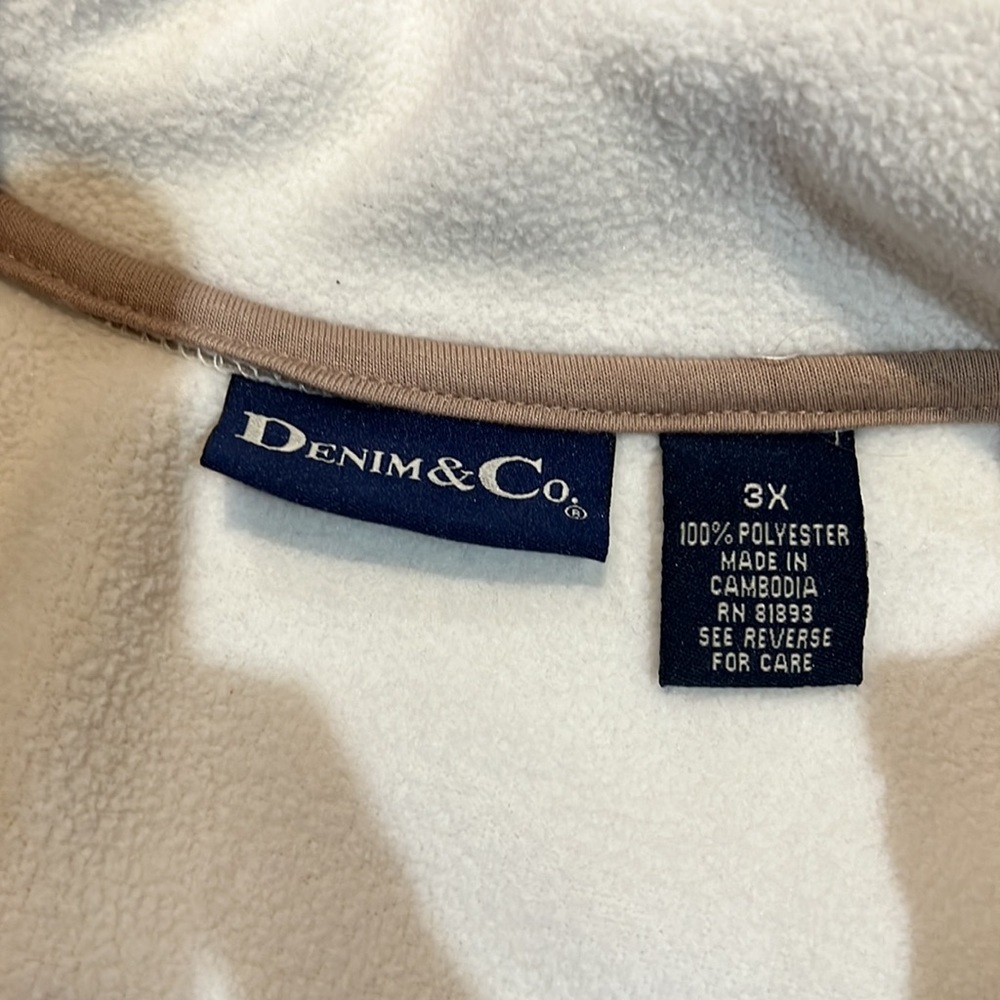 Denim & Co. Vest - Picture 4 of 6